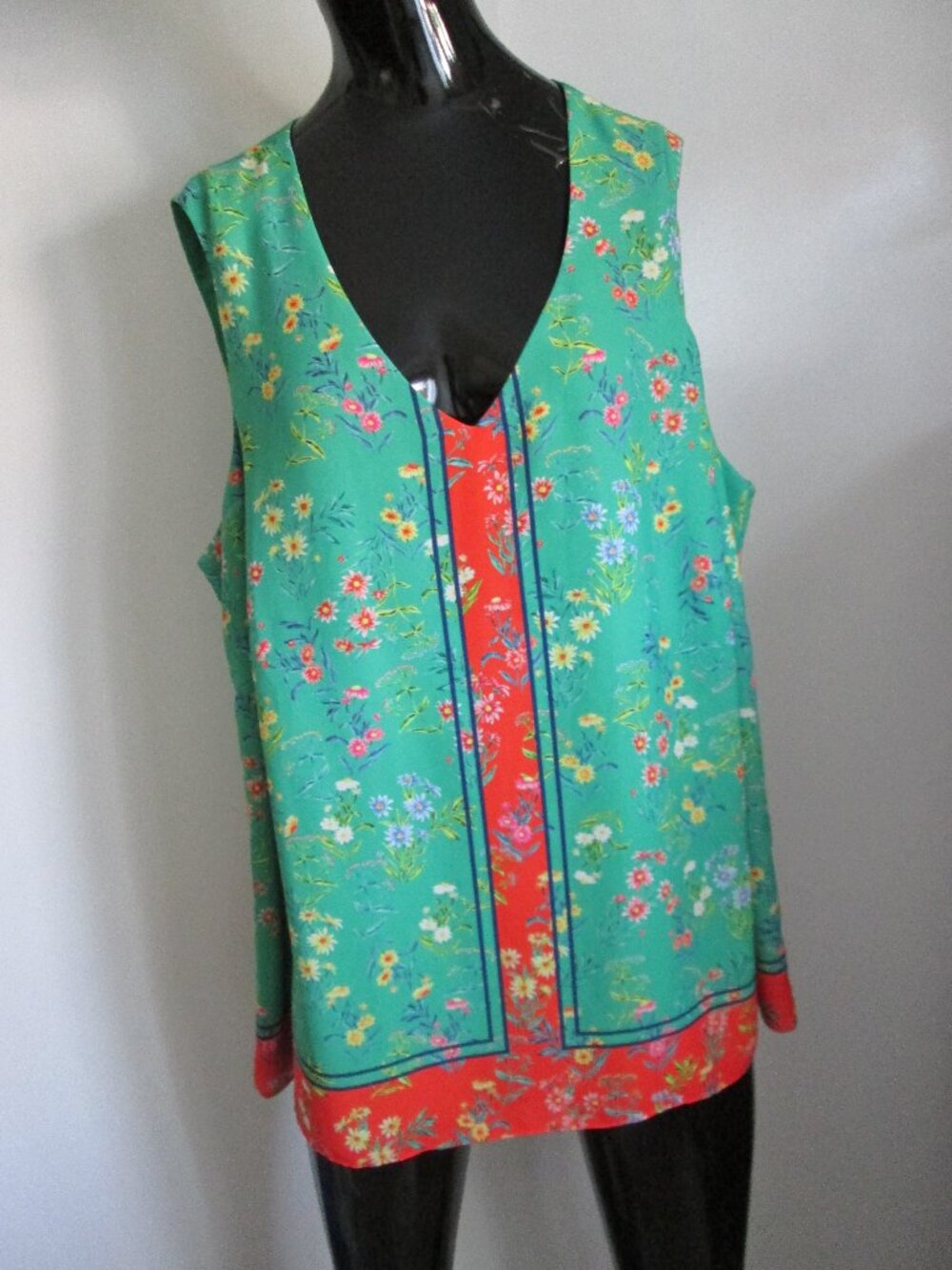 NWT Adrienne Vittadini Floral Print Lined Tunic Blouse